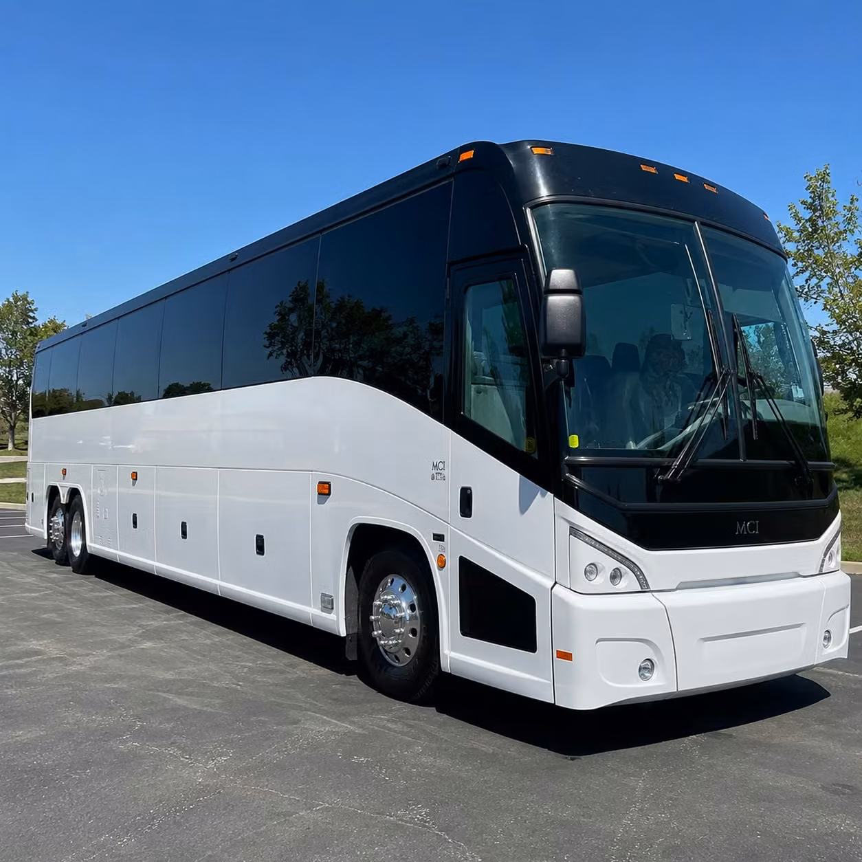 charter bus transfers between colorado springs and denver international airport